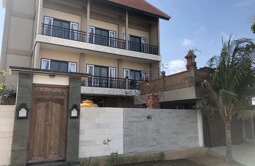 Taman Griya Hotel | Bukawa Lodge