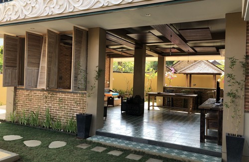 Taman Griya Hotel | Bukawa Lodge