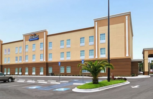 Brunswick Hotel | Best Western Plus Brunswick Inn & Suites