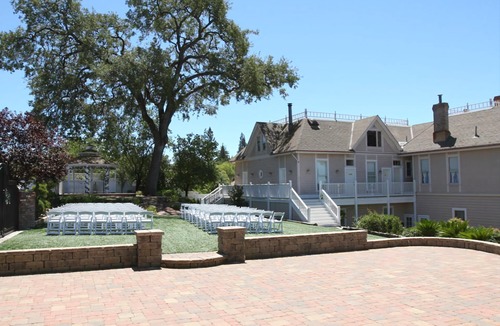 Auburn Hotel | Power's Mansion Inn