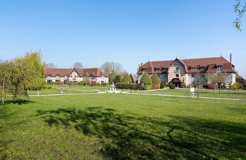 Cricqueboeuf Hotel | Le Manoir de La Poterie & Spa