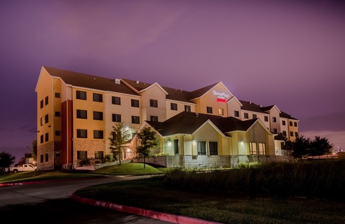 DeSoto Hotel | TownePlace Suites Dallas DeSoto
