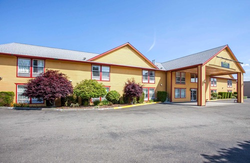 Buckley Hotel | Econo Lodge Buckley