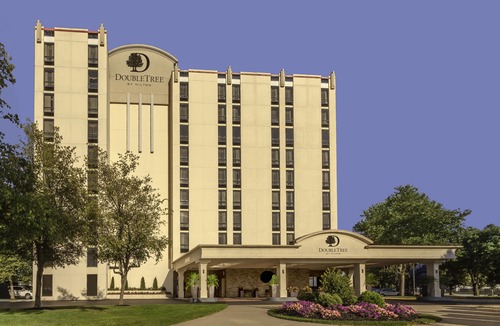 Primos Secane Hotel | DoubleTree by Hilton Philadelphia Airport