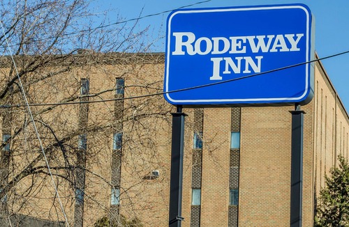 Allentown Hotel | Rodeway Inn