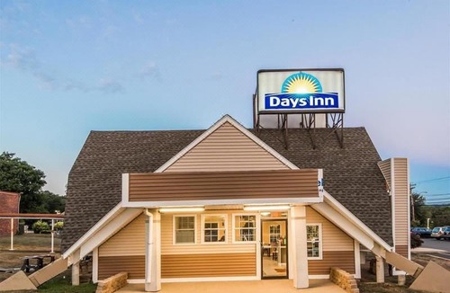 Vernon Hotel | Days Inn by Wyndham Vernon