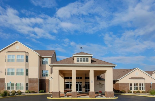 Rochester Hotel | Homewood Suites Rochester-Henrietta