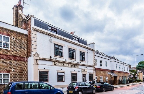 Shadwell Hotel | Dockside Hotel