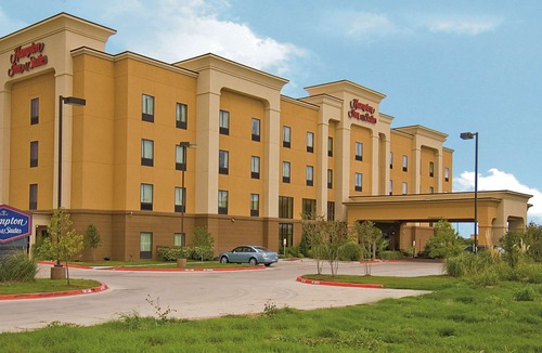 Buda Hotel | Hampton Inn & Suites Austin South/Buda