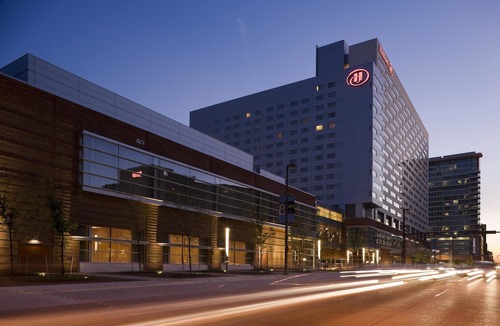 Downtown West Hotel | Hilton Baltimore Inner Harbor