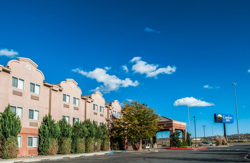 Allison Hotel | Comfort Inn Gallup I-40 Exit 20