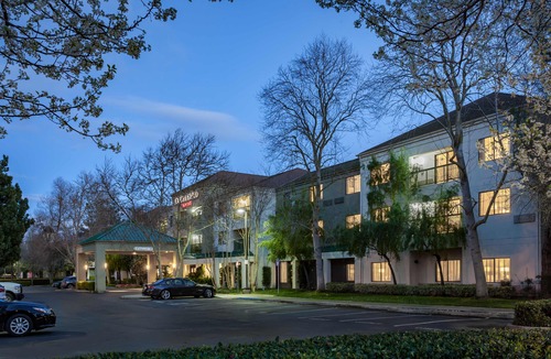 Stockton Hotel | Courtyard by Marriott Stockton
