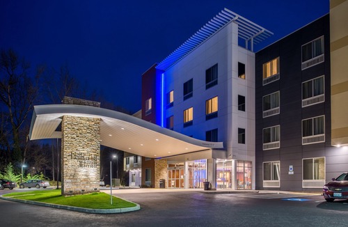 Eugene Hotel | Fairfield Inn & Suites by Marriott Eugene East/Springfield