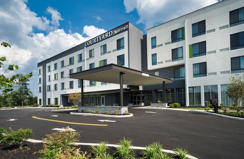 Southington Hotel | Courtyard by Marriott Southington