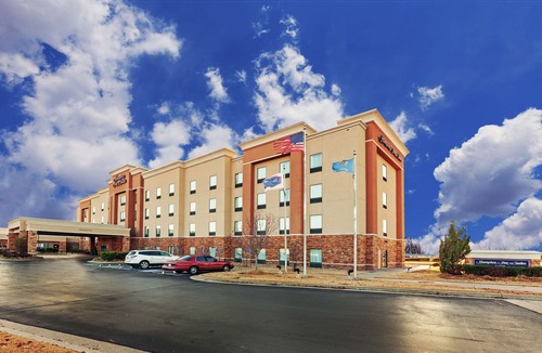 Owasso Hotel | Hampton Inn & Suites Owasso