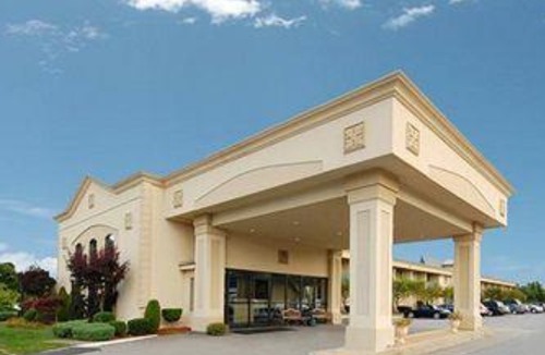 Somerset Hotel | Riverview Inn & Suites