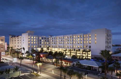 Clearwater Beach Hotel | SpringHill Suites by Marriott Clearwater Beach