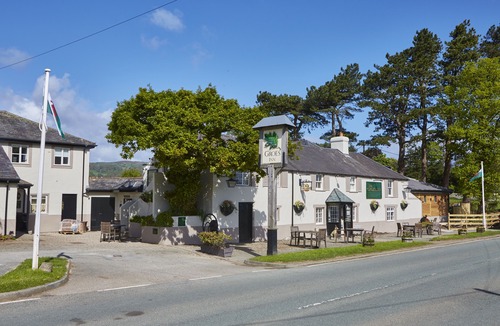 Henryd Hotel | The Groes Inn