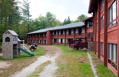 Stoneham Hotel | Evergreen Valley Inn