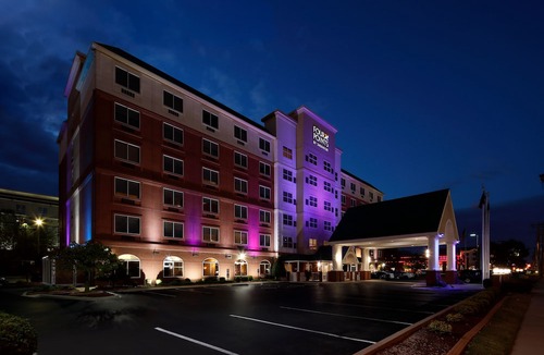 Fairgrounds Hotel | Four Points by Sheraton Louisville Airport