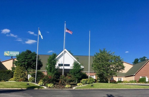 Newbern Hotel | Quality Inn Dublin I-81