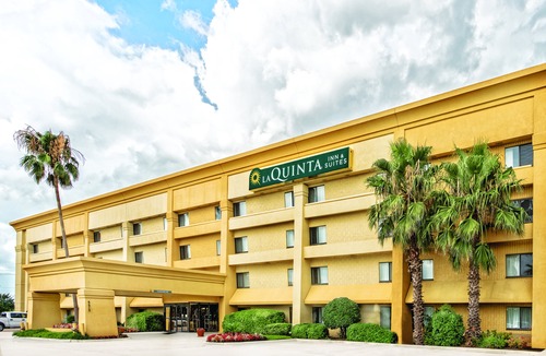Baytown Hotel | La Quinta by Wyndham Houston Baytown East