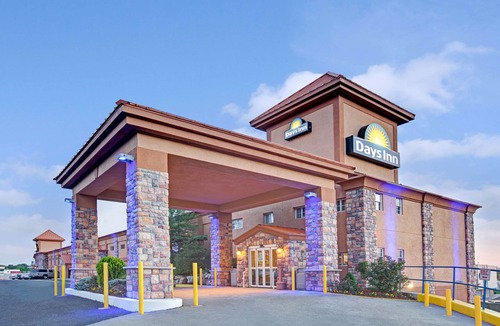 Ridgefield Hotel | Days Inn by Wyndham Ridgefield NJ