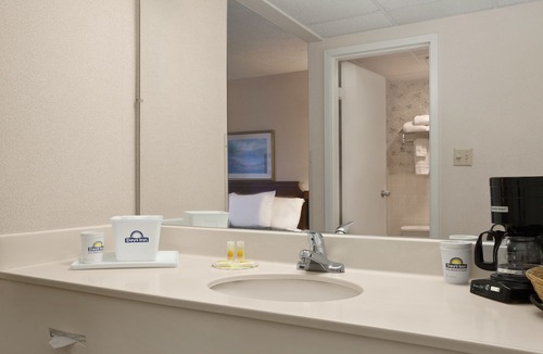 Wyomissing Hotel | Days Inn by Wyndham Reading Wyomissing