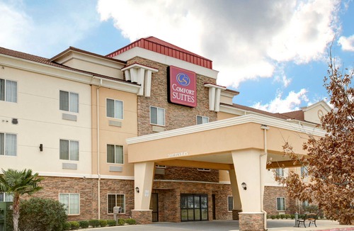 Bastrop Hotel | Comfort Suites Bastrop