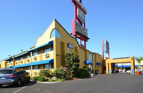 Winnetka Hotel | Best Western Canoga Park Motor Inn