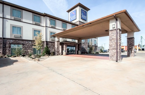 Hennessey Hotel | Sleep Inn & Suites Hennessey North