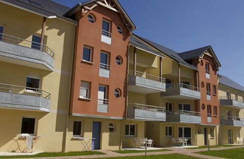 Grandcamp-Maisy Hotel | Adonis Grandcamp - Résidence les Isles de Sola