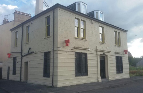 Clydebank Hotel | Douglas Hotel