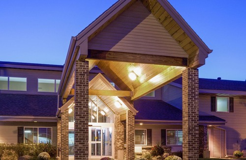 Rhinelander Hotel | AmericInn by Wyndham Rhinelander
