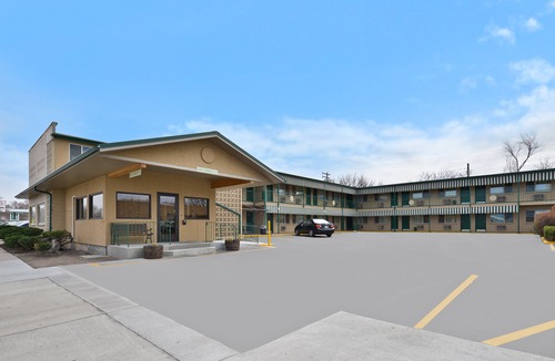 North Platte Hotel | Americas Best Value Inn North Platte