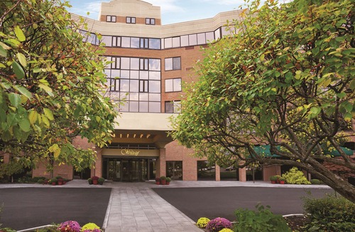 Perinton Hotel | Woodcliff Hotel and Spa