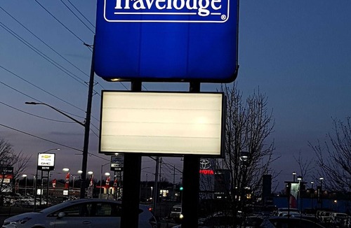 Welland Hotel | Travelodge by Wyndham Welland