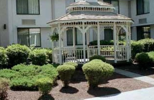 Painted Post Hotel | Ramada by Wyndham Painted Post Corning