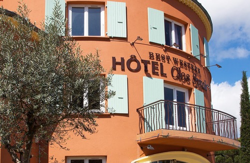 Valence Hotel | Best Western Plus Clos Syrah