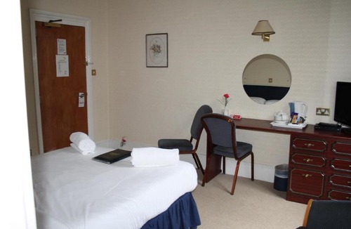 Bray on Thames Hotel | The Thames Hotel