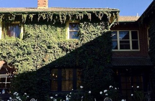 Bowral Hotel | Berida Hotel