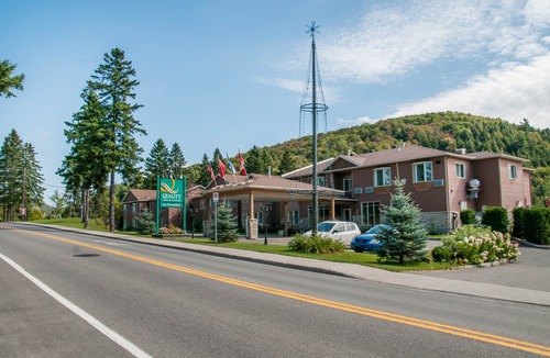 Saint-Sauveur Hotel | Hotel le Versailles