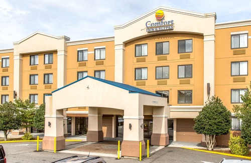Meriden Hotel | Comfort Inn & Suites