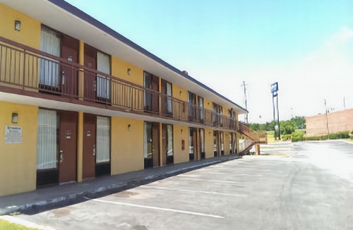 Macon Hotel | Country Inn & Suites by Radisson Macon West