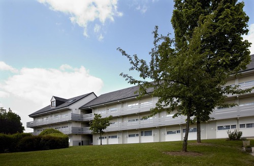 Taverny Hotel | Campanile Taverny