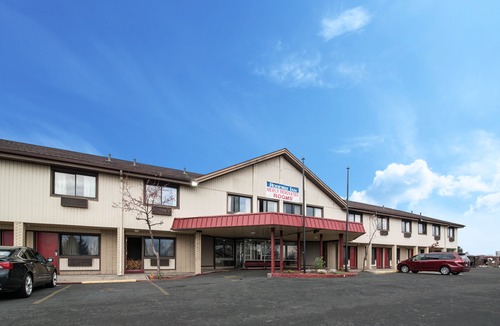 Syracuse Hotel | Rodeway Inn Syracuse