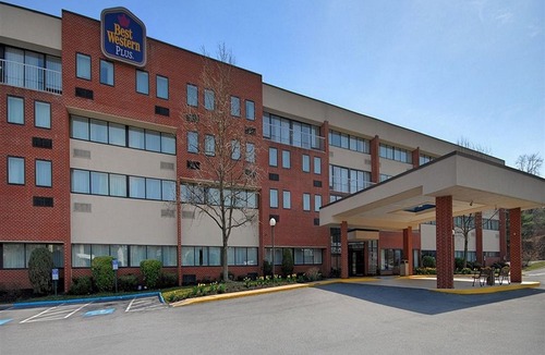 Shillington Hotel | Best Western Plus Reading Inn & Suites