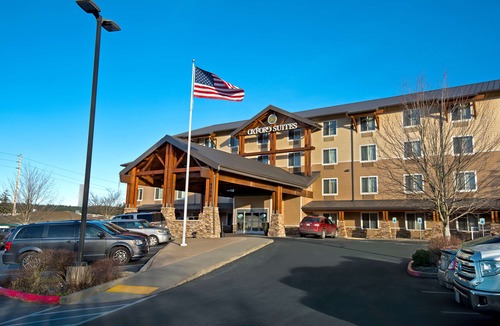 Silverdale Hotel | Oxford Suites Silverdale