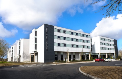 Heston Hotel | Heston Hyde Hotel
