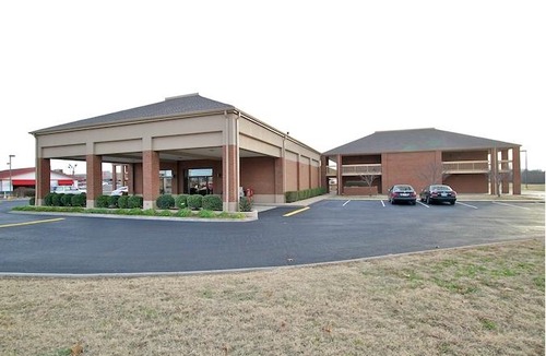 Springfield Hotel | Springfield Inn TN